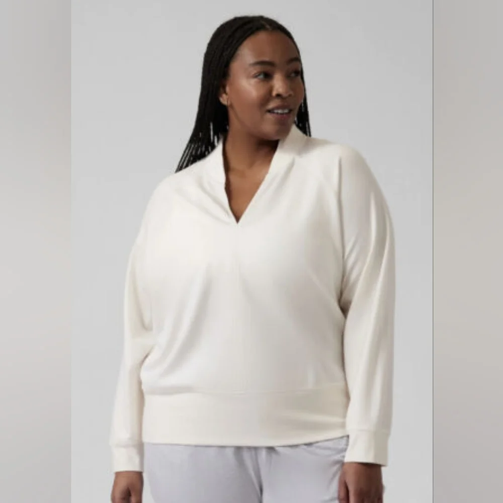 Athleta eastbound sweatshirt pullover in magnolia white plus size 2x soft luxe